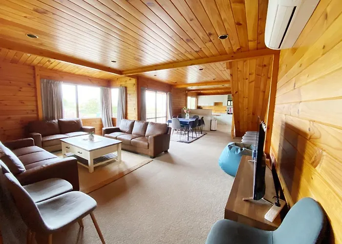 View Family Up To 12 People *